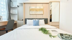 Studio | Free WiFi - Good And Homey Studio Apartment At Tokyo Riverside Pik 2 (Teluknaga)