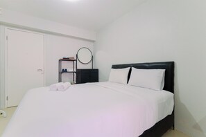 Free WiFi - Good Deal And Restful Studio Bassura City Apartment (Jakarta)