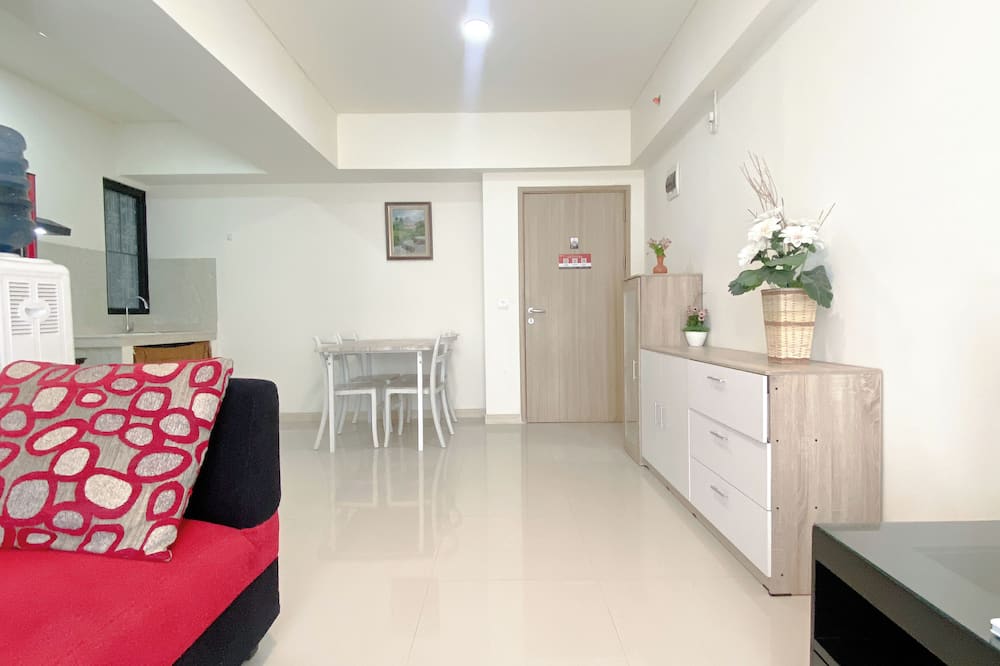 Comfortable And Spacious 3Br Meikarta Apartment - Kec. Serang Baru