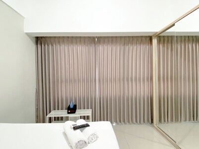 Good Choice And Comfy Studio Springlake Summarecon Bekasi Apartment