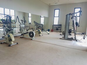 Fitness studio - Modern Look 2Br At Serpong Greenview Apartment (South Tangerang)