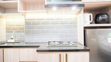 Studio | Eigene Küche | Großer Kühlschrank, Herdplatte, Wasserkocher