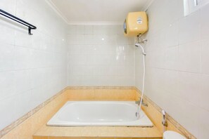 Studio | Bathroom - Restful And Cozy Studio Grand Palace Kemayoran Apartment (Jakarta)