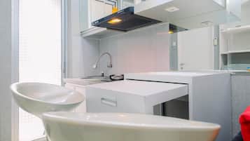 Apartemen | Dapur pribadi | Lemari es, kompor, ketel listrik, dan penanak nasi