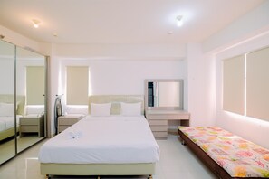 Studio - Good Deal And Cozy Studio Green Pramuka City Apartment (Jakarta)