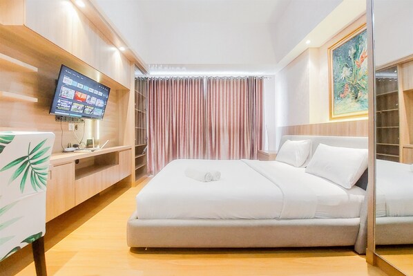 Studio - Great Deal And Cozy Studio Casa De Parco Apartment (Pagedangan)