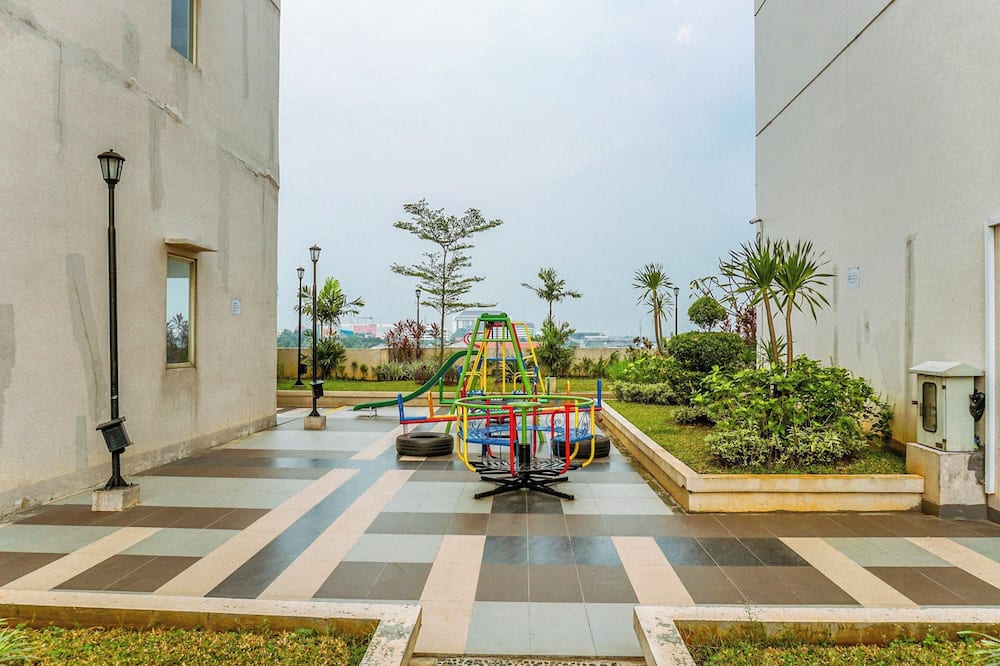 Good Deal And Homey Studio At Margonda Residence 4 Apartment