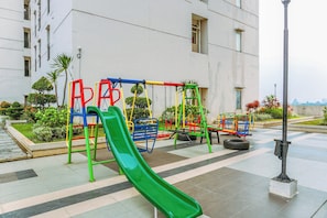 Außen-Kinderspielplatz