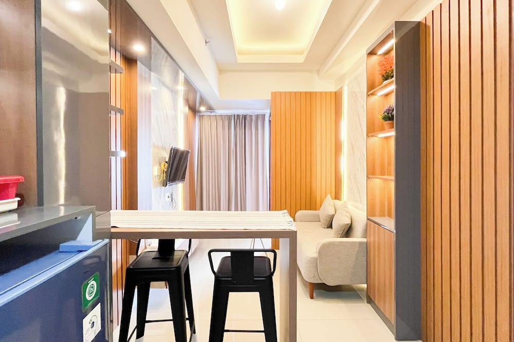 Modern Designed 2Br At Vida View Makassar Apartment