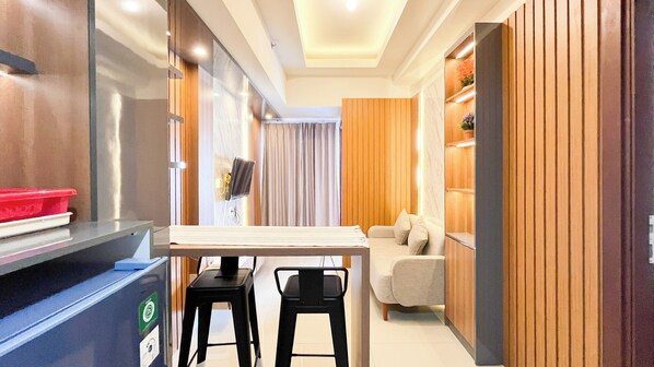 Interior - Modern Designed 2Br At Vida View Makassar Apartment (Makassar)
