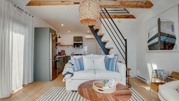 Fernseher, Stereoanlage