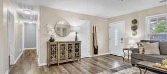 3BR - Pet-Friendly & Close to Downtown Greer