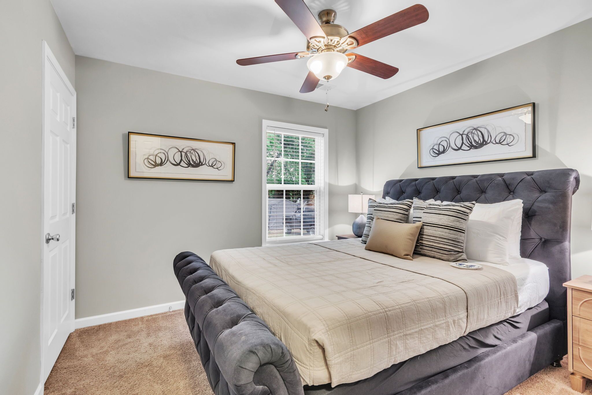 3 bedrooms, desk, iron/ironing board, WiFi