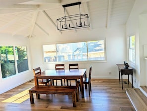 Dining - San Diego House, Steps to Shores Beach & Dining (San Diego)