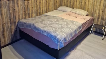 1 camera, Wi-Fi, lenzuola