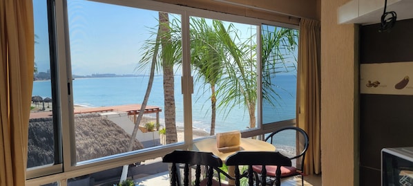 Interior - Estudio en la playa vista al mar y alberca (bucerias)