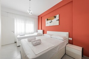 1 habitación, tabla de planchar con plancha, wifi y ropa de cama 