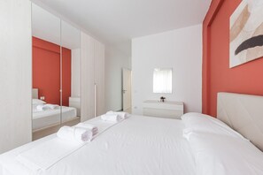 1 bedroom, iron/ironing board, WiFi, bed sheets - Kondo Stays - Terracotta 2 (Vlorë)