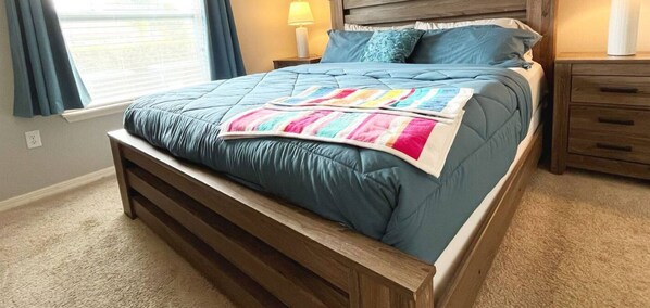 4 Schlafzimmer, Bügeleisen/Bügelbrett, Reisekinderbett, WLAN