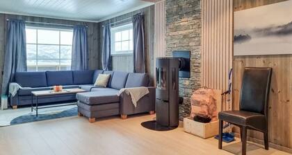 Holiday home with hot tub. The end