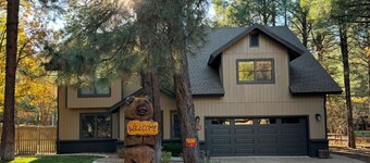 YOUR MOUNTAIN PARADISE AWAITS!!!