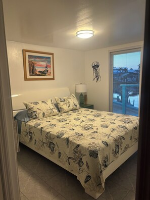 3 bedrooms, iron/ironing board, free WiFi, bed sheets - Welcome to Island Vibes with a Modern Touch! Come enjoy Pine Island. (Saint James City)