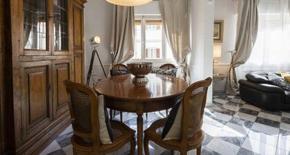 Ippopotamo in Florence by Mmega