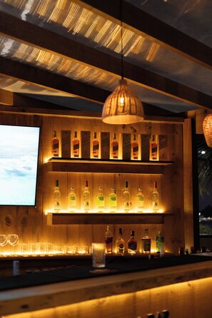 Bar (en el alojamiento)