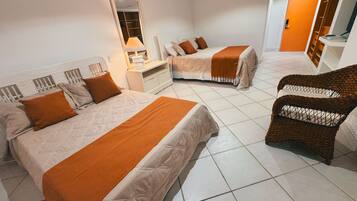 Comfort Room | Free WiFi, bed sheets