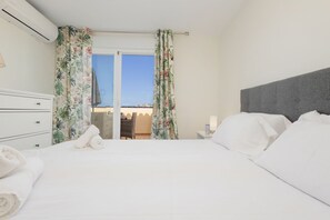 2 soverom, strykejern/-brett, wi-fi og sengetøy