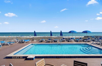 Heron's Crossing at Lost Key Golf & Beach Club | Dog-Friendly | Resort Amenities | My Beach Getaways