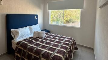Standard House, 3 Bedrooms, Kitchen | 3 bedrooms, iron/ironing board, free WiFi