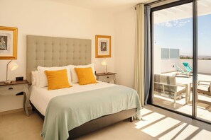 3 bedrooms, iron/ironing board, travel cot, WiFi - Caprica| Indulge in Serene Opulence at Las Breñas, Lanzarote. (Las Breñas)
