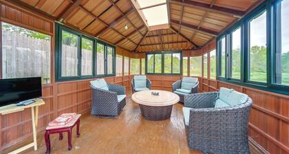 Dog-Friendly Cabin Near Pymatuning Lake!