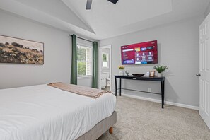 3 bedrooms, iron/ironing board, free WiFi, bed sheets