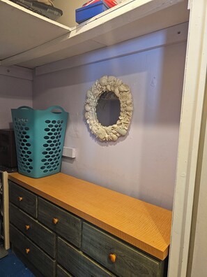 Interior - Vacation Cottage, beachy vibe, home away from home (Clearwater)