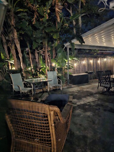 Vacation Cottage, beachy vibe, home away from home