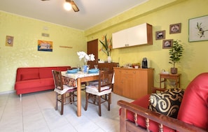 TV - 2 bedroom stunning apartment in Mascali (Mascali)