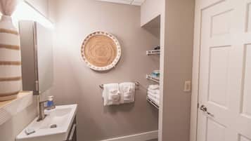 Hair dryer, towels