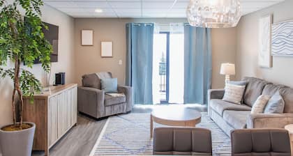 Shore View Haven | In the Heart of Downtown