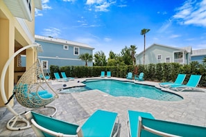 Pool - The Villa Miramar w Pool House and theme rooms in Reunion (Kissimmee)