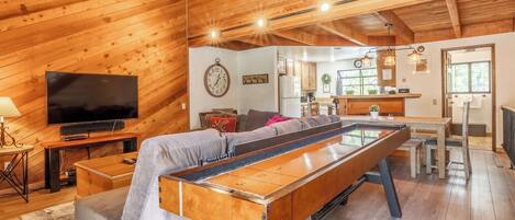 Smart-tv, pejs, dvd-afspiller