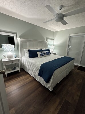 5 Schlafzimmer, Bügeleisen/Bügelbrett, kostenloses WLAN, Bettwäsche