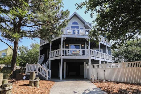 Exterior - CAROLINA DREAMIN' - 4 BR Soundside Vacation Home in Duck w/Private Pool (Duck)