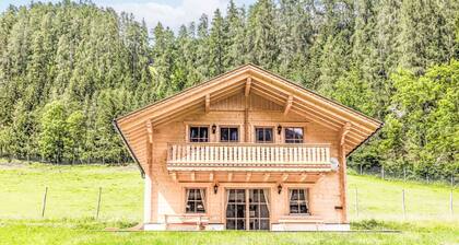 Angenehme Wohnung in einem Ferienhaus für 6 Leute mit  W-LAN, TV, Terrasse und Haustiere erlaubt