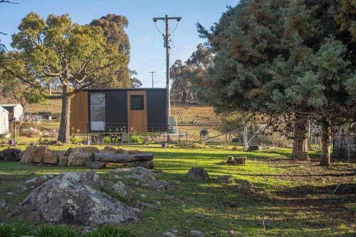 Sparkling Tiny House by Tiny Away