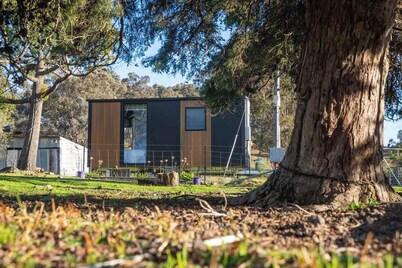 Sparkling Tiny House by Tiny Away
