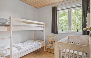 3 Schlafzimmer, Reisekinderbett, kostenloses WLAN