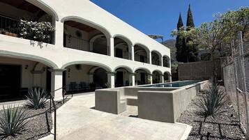 We have longest pool in the Ajijic town