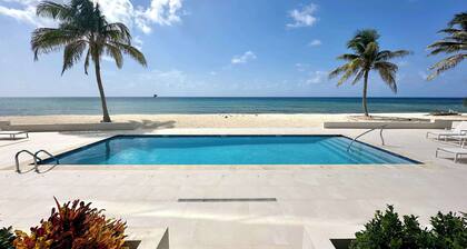 Silver Reef #3 - 2 BR LUXE Oceanfront & Pool